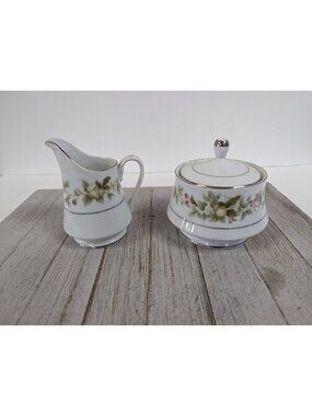 Vintage Set Premiere Pickwick Pink & White Floral Creamer & Sugar Bowl w/ Lid